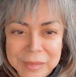 Meet your Posher, Carol